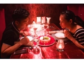 冧爆!东莞"高卡"餐厅用烛光+惊喜求婚,呢招得食! 冧爆!东莞"高卡"餐厅用烛光+惊喜求婚,呢招得食!